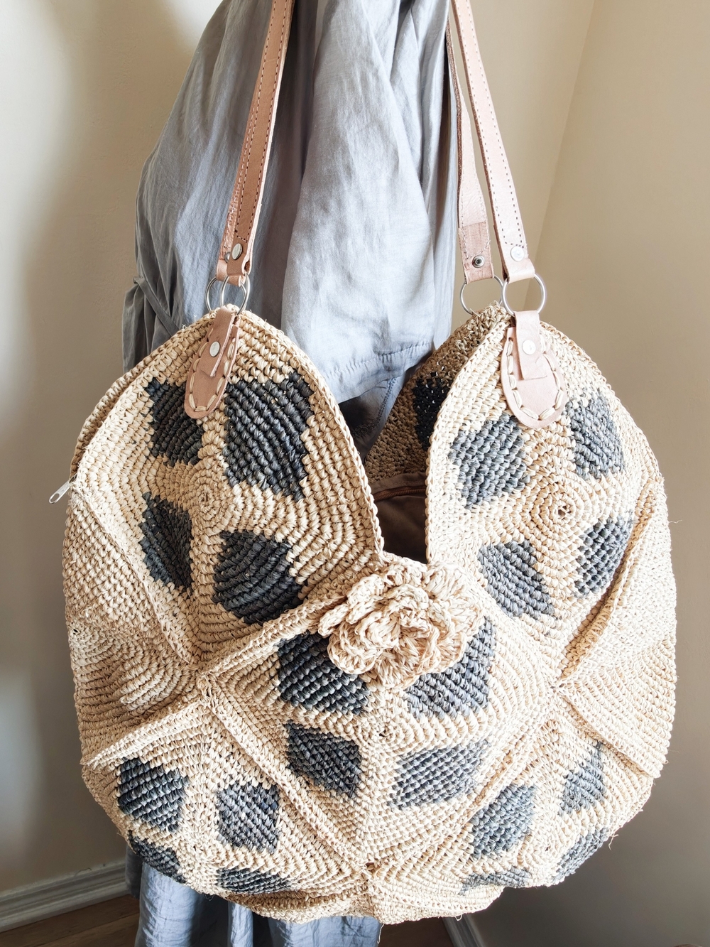 Handwoven raffia Straw Tote Bag with Gray Accent - Picture 5 of 13